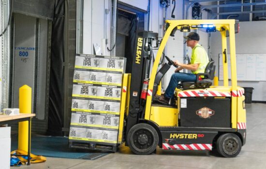 pexels-elevate-1267324